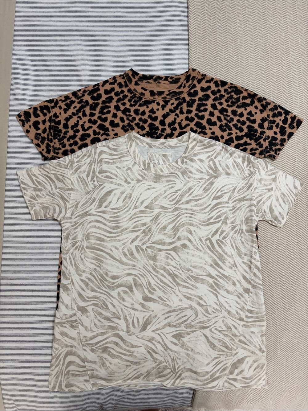 NWOT Aerie Oversized Crew Boyfriend T-Shirt Leopard Zebra Print Tee Bundle XXS